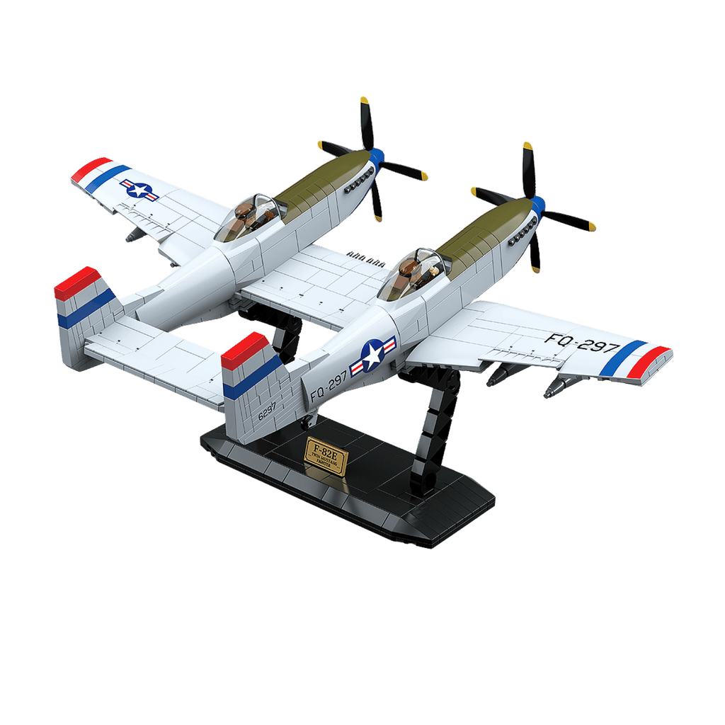 F82E Twin Mustang - Long Range Fighter | 1:28 Scale
