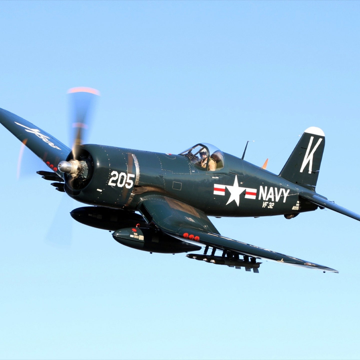 Vought F4U-4 Corsair - Fighter Bomber | 1:28 Scale