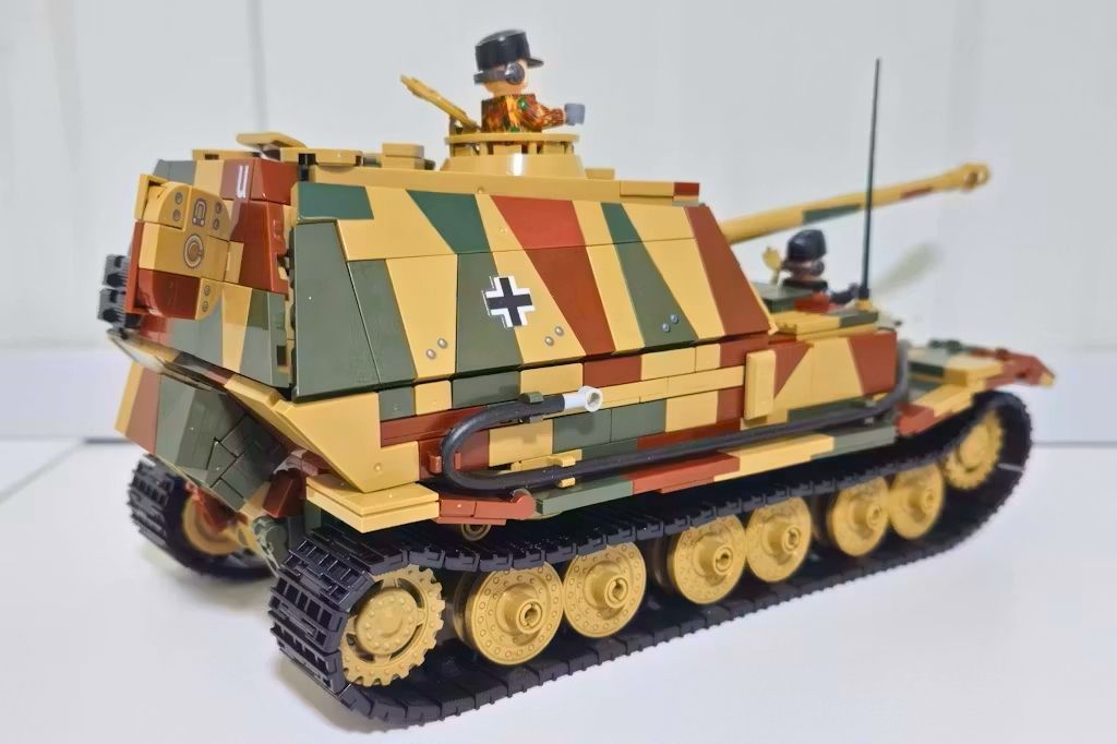 "Elefant" - Heavy Tank Hunter | 1:28 Scale