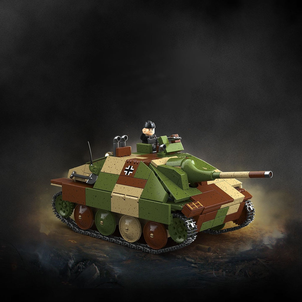Jagdpanzer 38t "Hetzer" - Tank Hunter Ambush Camo | 1:28 Scale Limited Edition